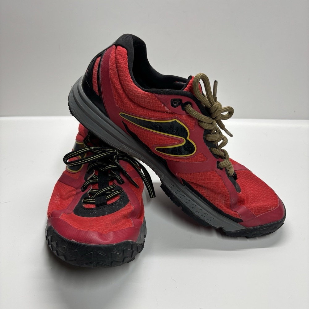 Newton Boco AT‎ 4 Running Shoes Men's Size 8.5 Red & Black Forefoot Lugs READ